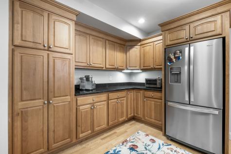 100 Shepards Cove Road Kittery ME 03904