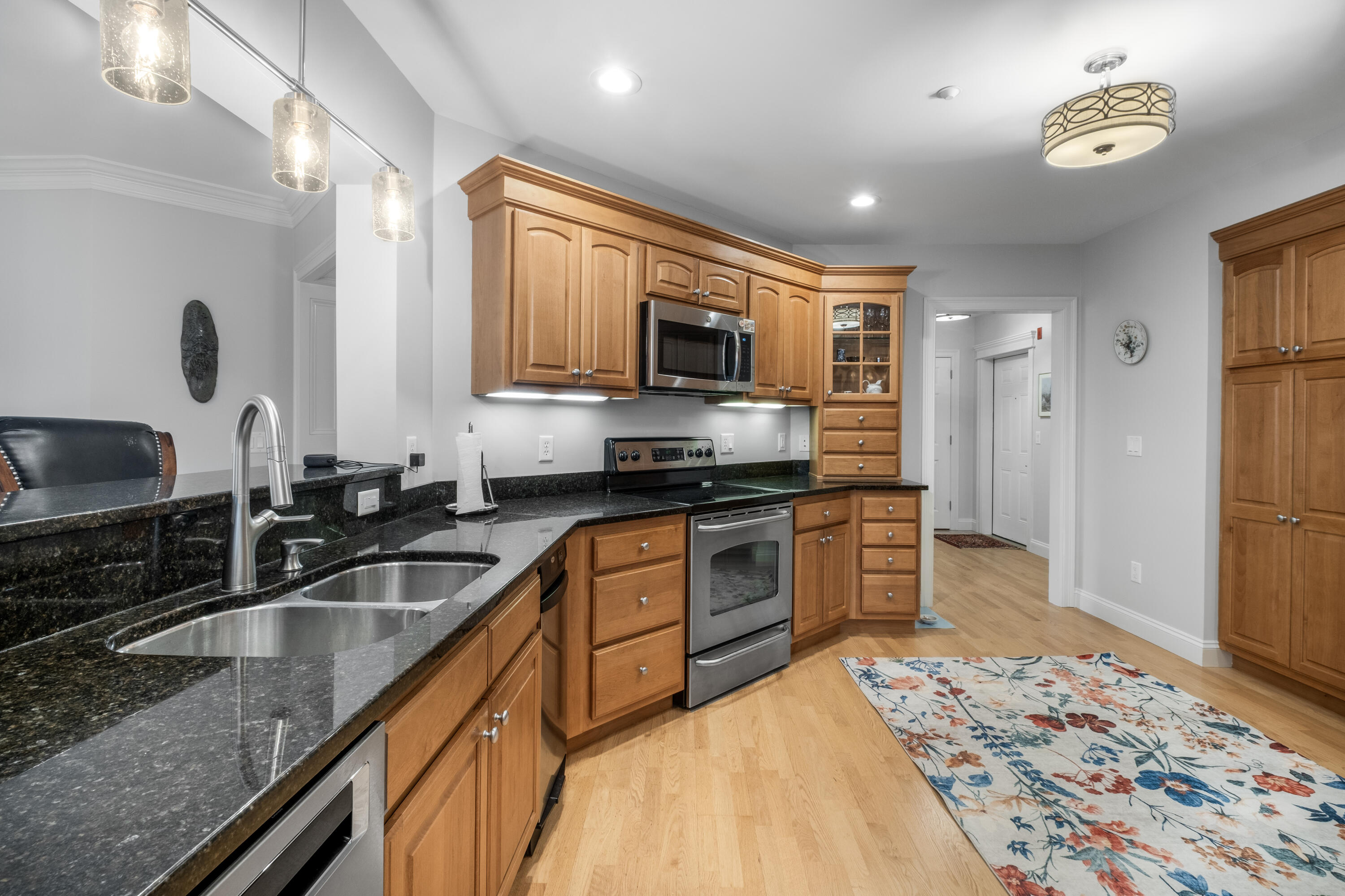 100 Shepards Cove Road Kittery ME 03904