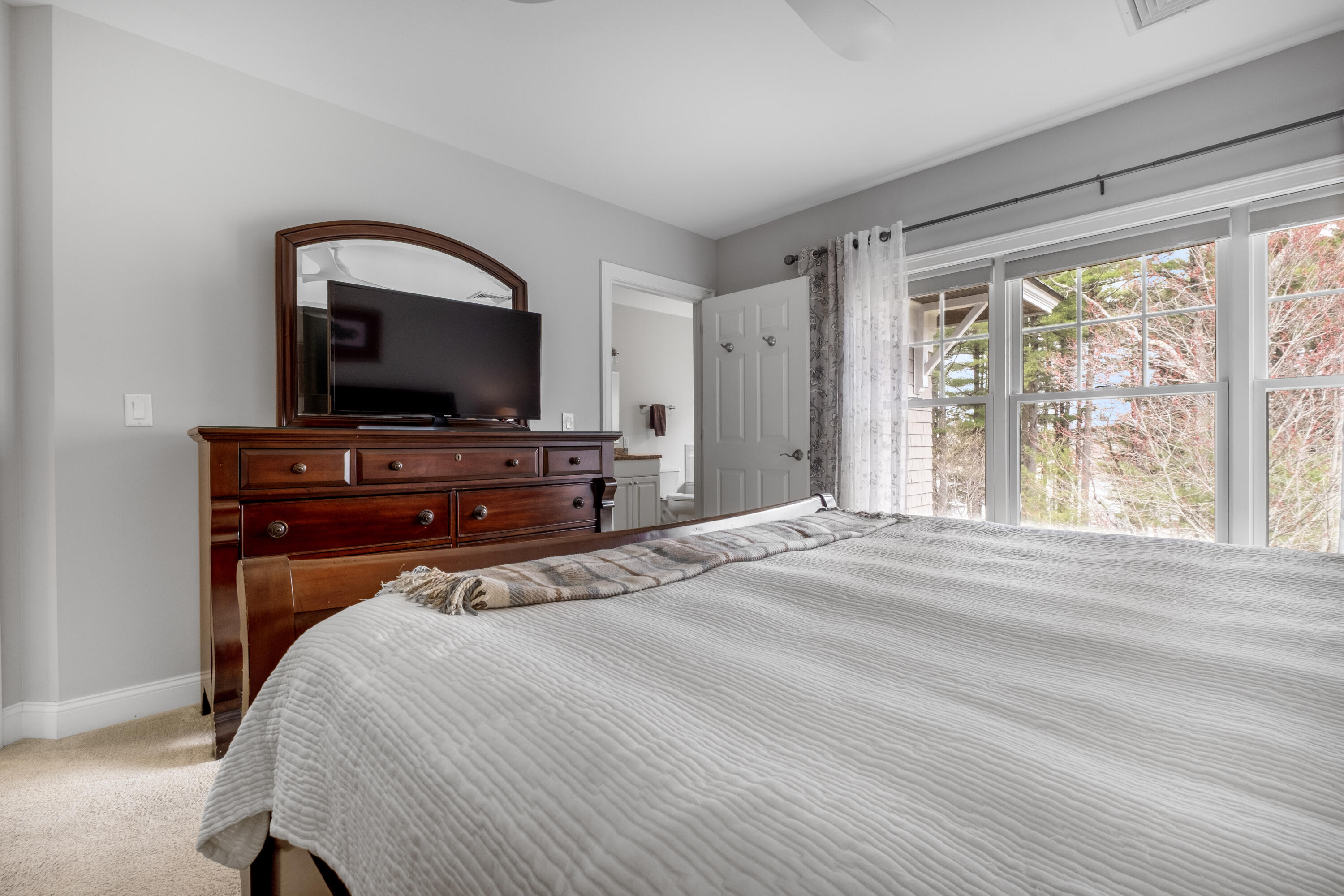100 Shepards Cove Road Kittery ME 03904