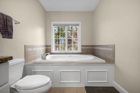 100 Shepards Cove Road Kittery ME 03904
