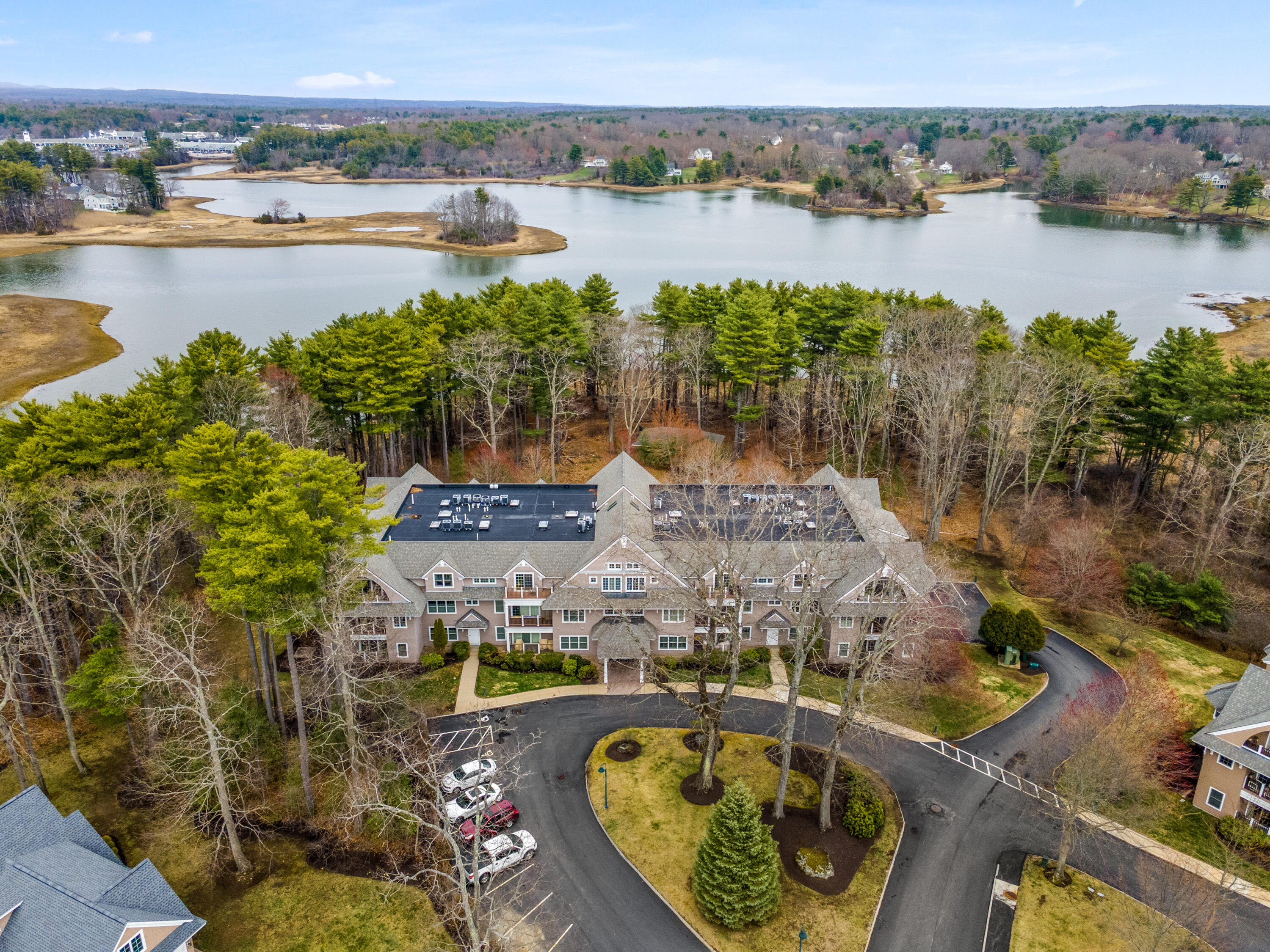 100 Shepards Cove Road Kittery ME 03904