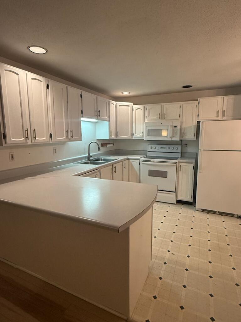 2 New Colony Drive Old Orchard Beach ME 04064