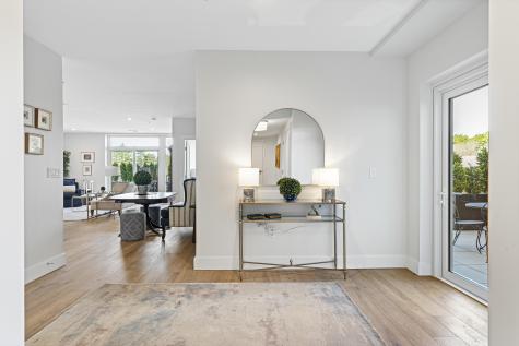 267 Us Route 1 Falmouth ME 04105