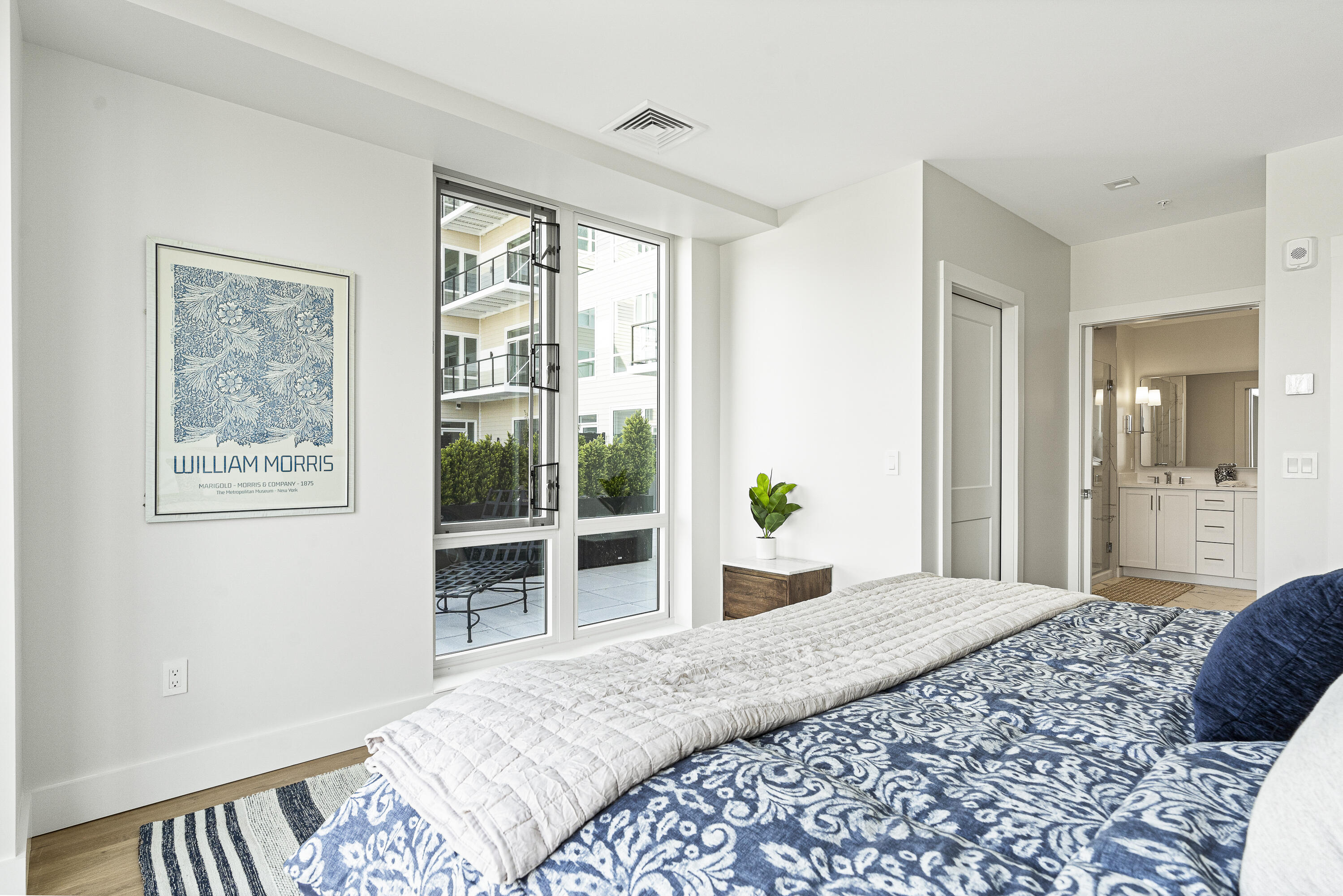 267 Us Route 1 Falmouth ME 04105