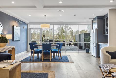 267 Us Route 1 Falmouth ME 04105