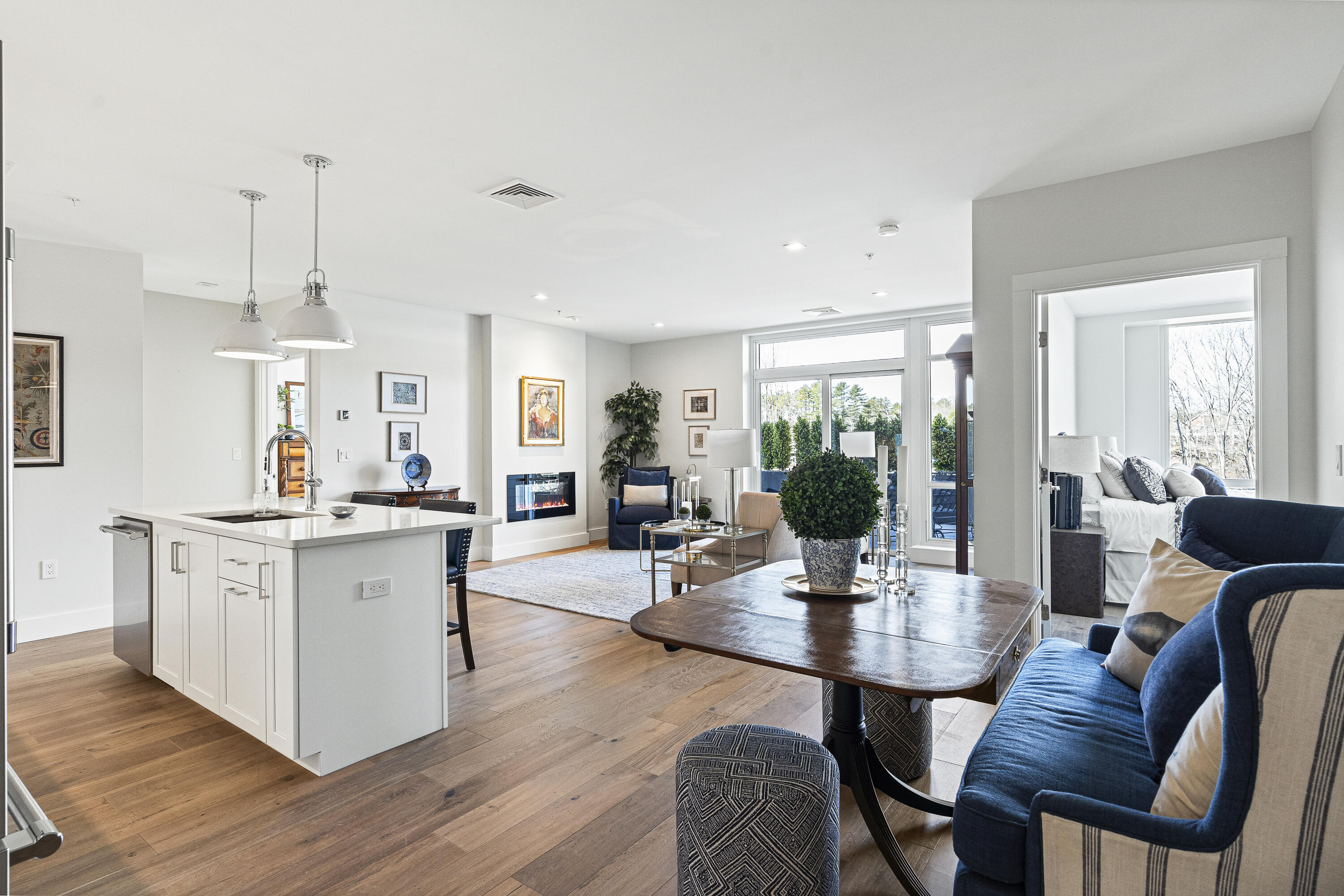 267 Us Route 1 Falmouth ME 04105