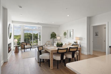 267 Us Route 1 Falmouth ME 04105