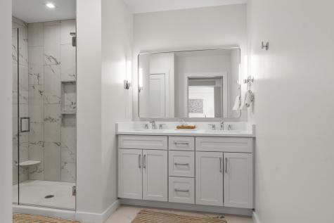 267 Us Route 1 Falmouth ME 04105