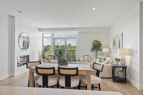 267 Us Route 1 Falmouth ME 04105