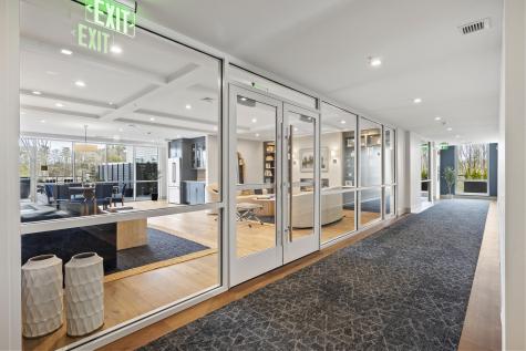 267 Us Route 1 Falmouth ME 04105