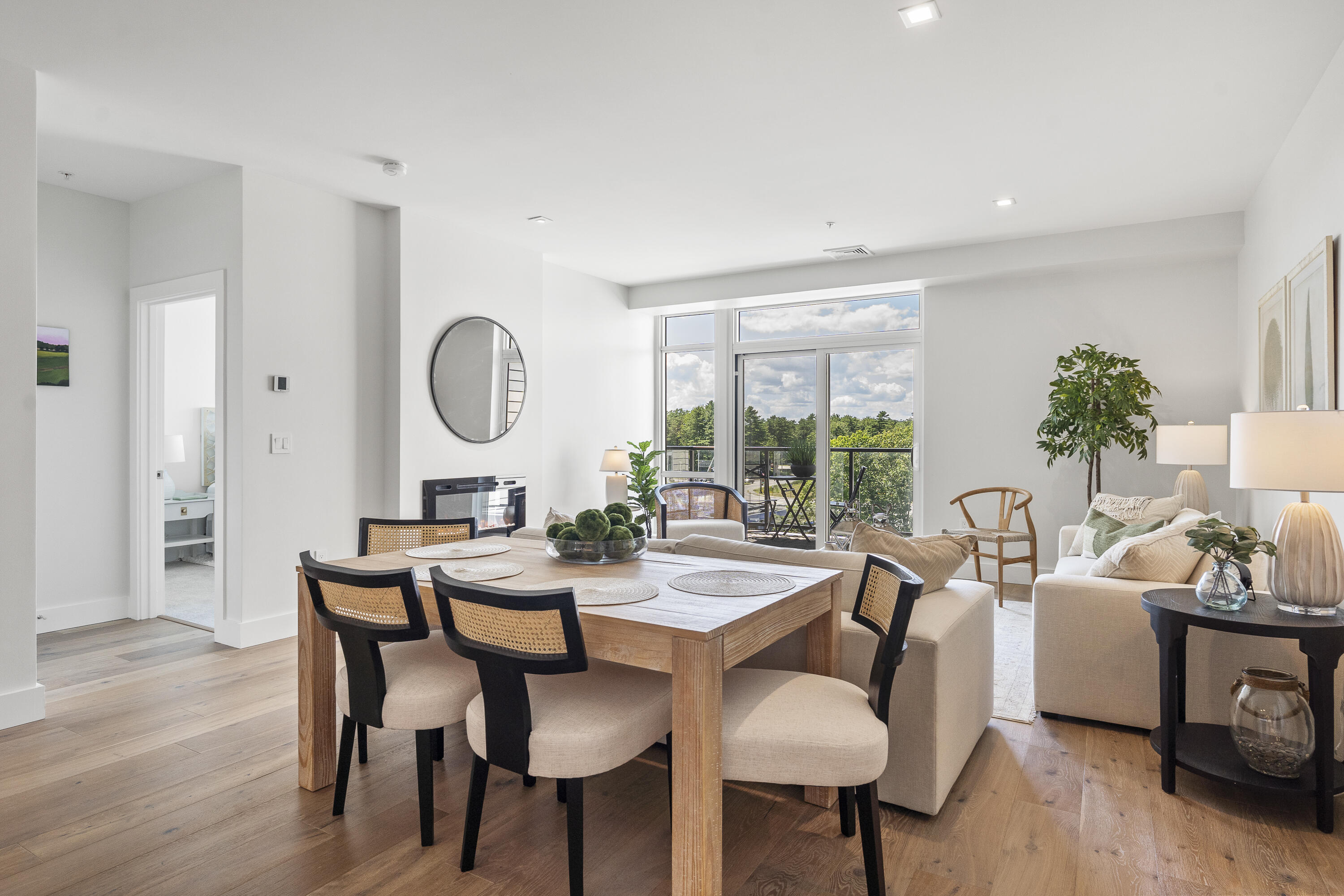 267 Us Route 1 Falmouth ME 04105