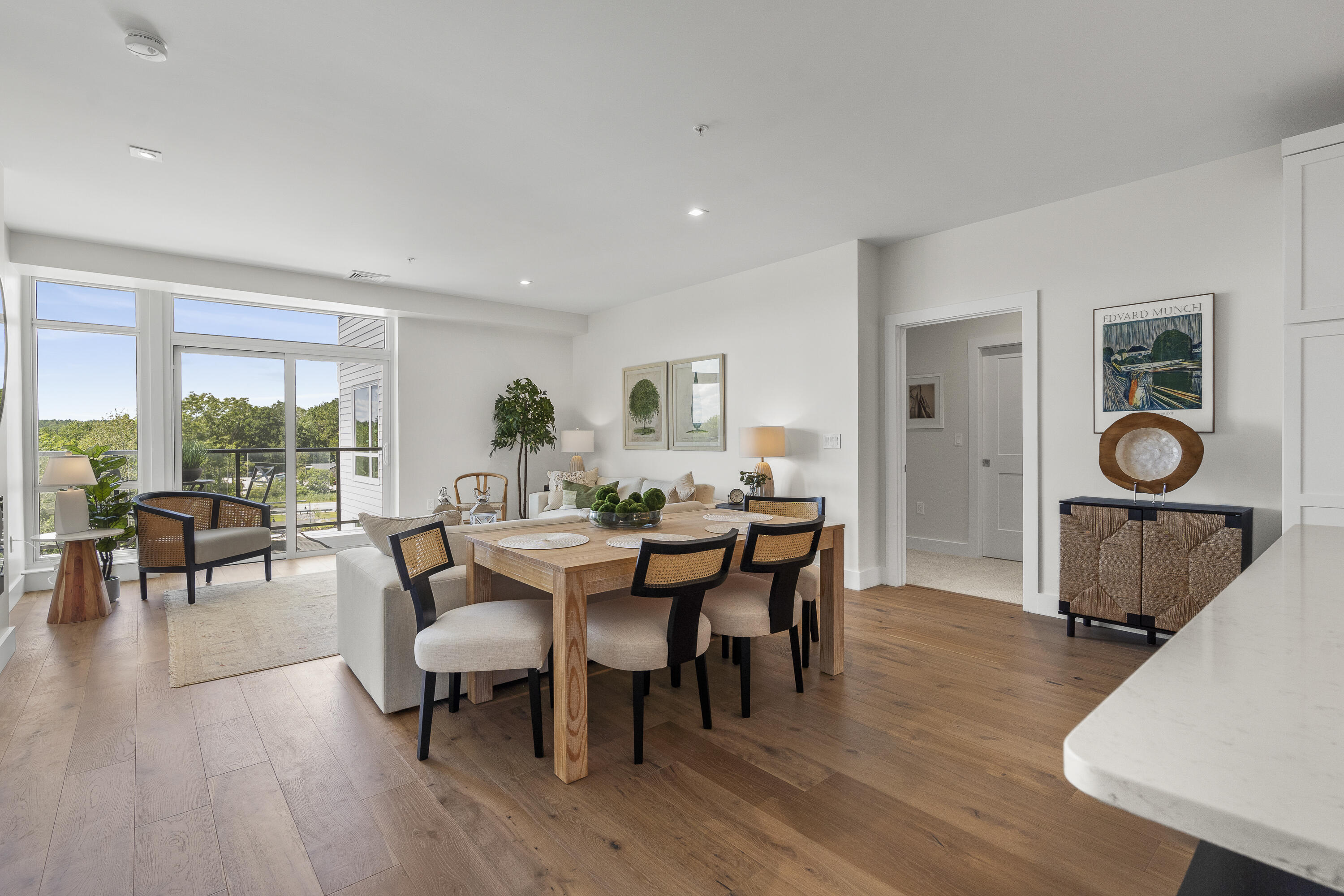 267 Us Route 1 Falmouth ME 04105