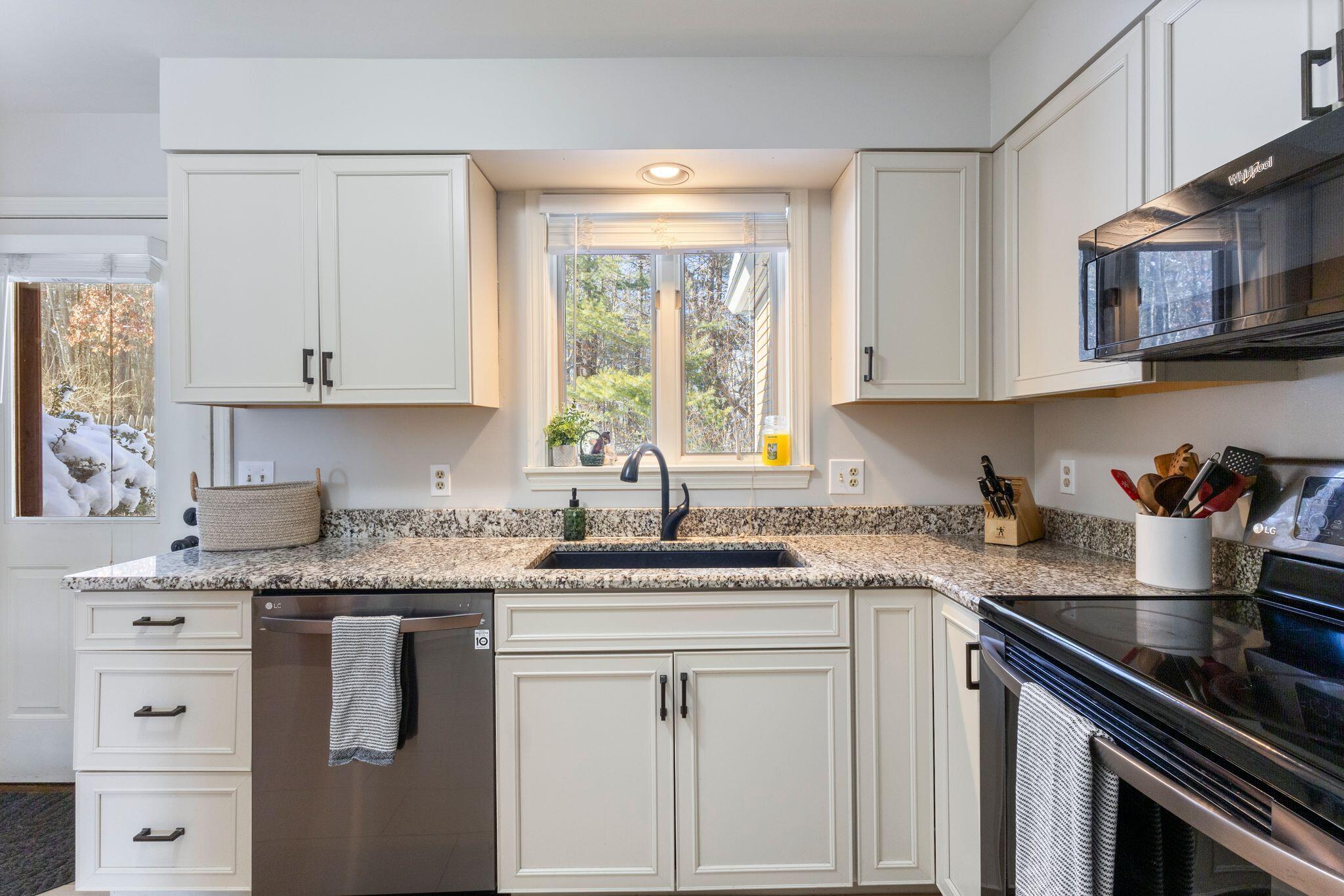 8 Stoneledge Drive Portland ME 04102