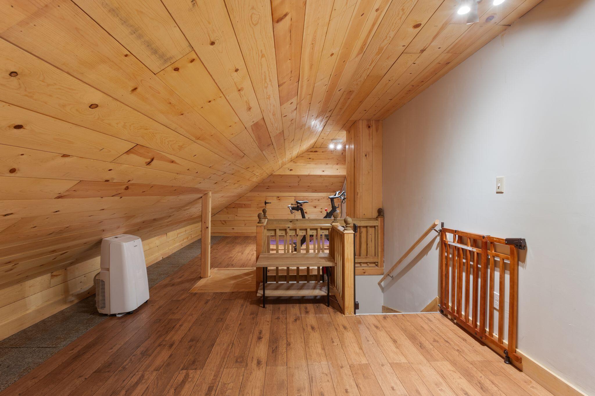 8 Stoneledge Drive Portland ME 04102