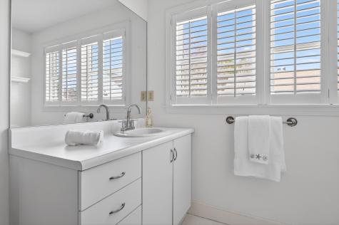 4 Ephraim Tyler Way Kennebunk ME 04043