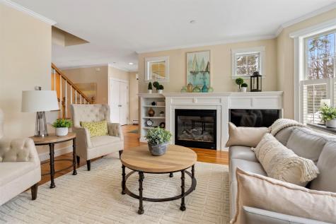46 Ridgewood Drive Falmouth ME 04105
