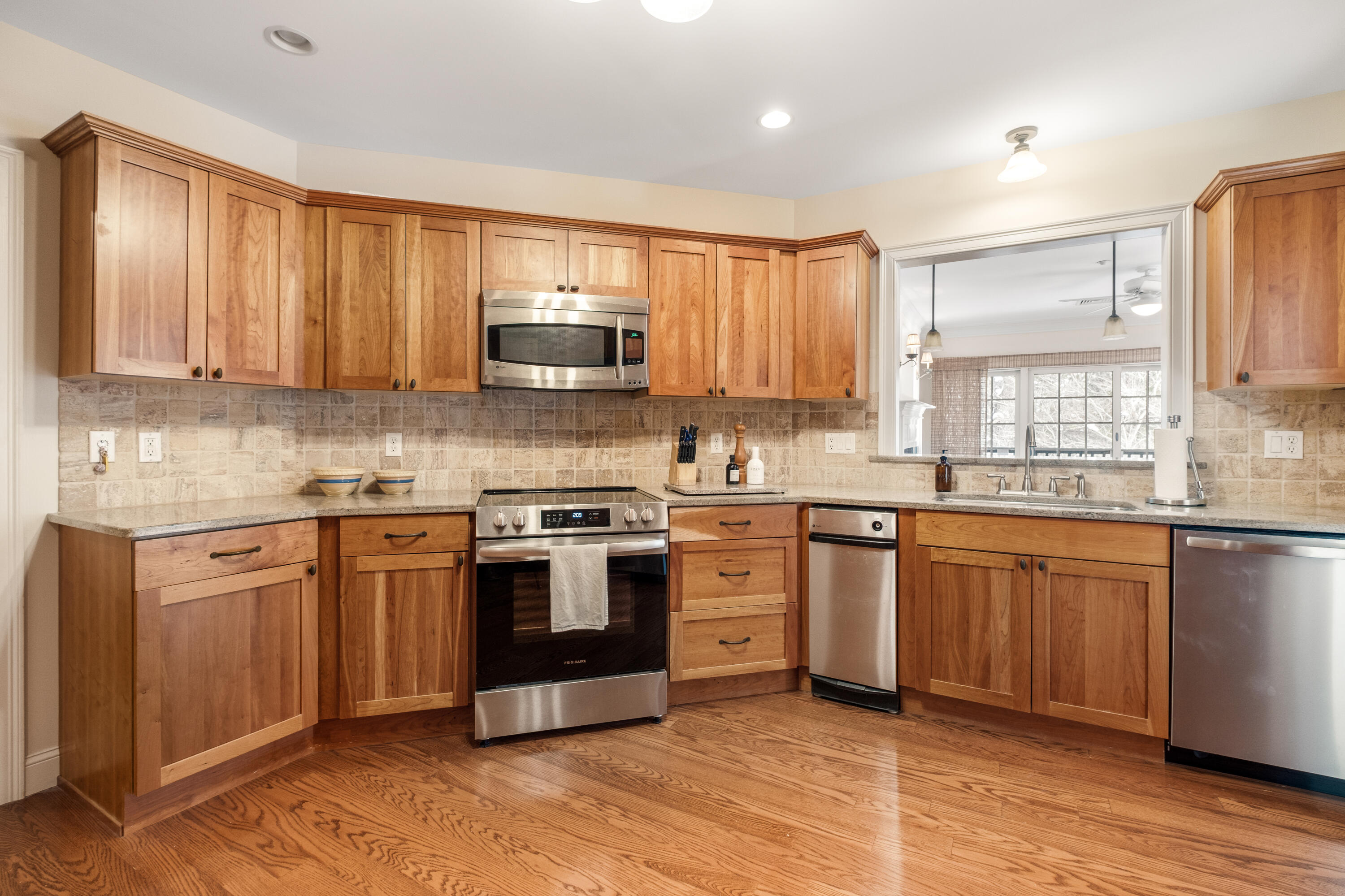 100 Shepard's Cove Road Kittery ME 03904