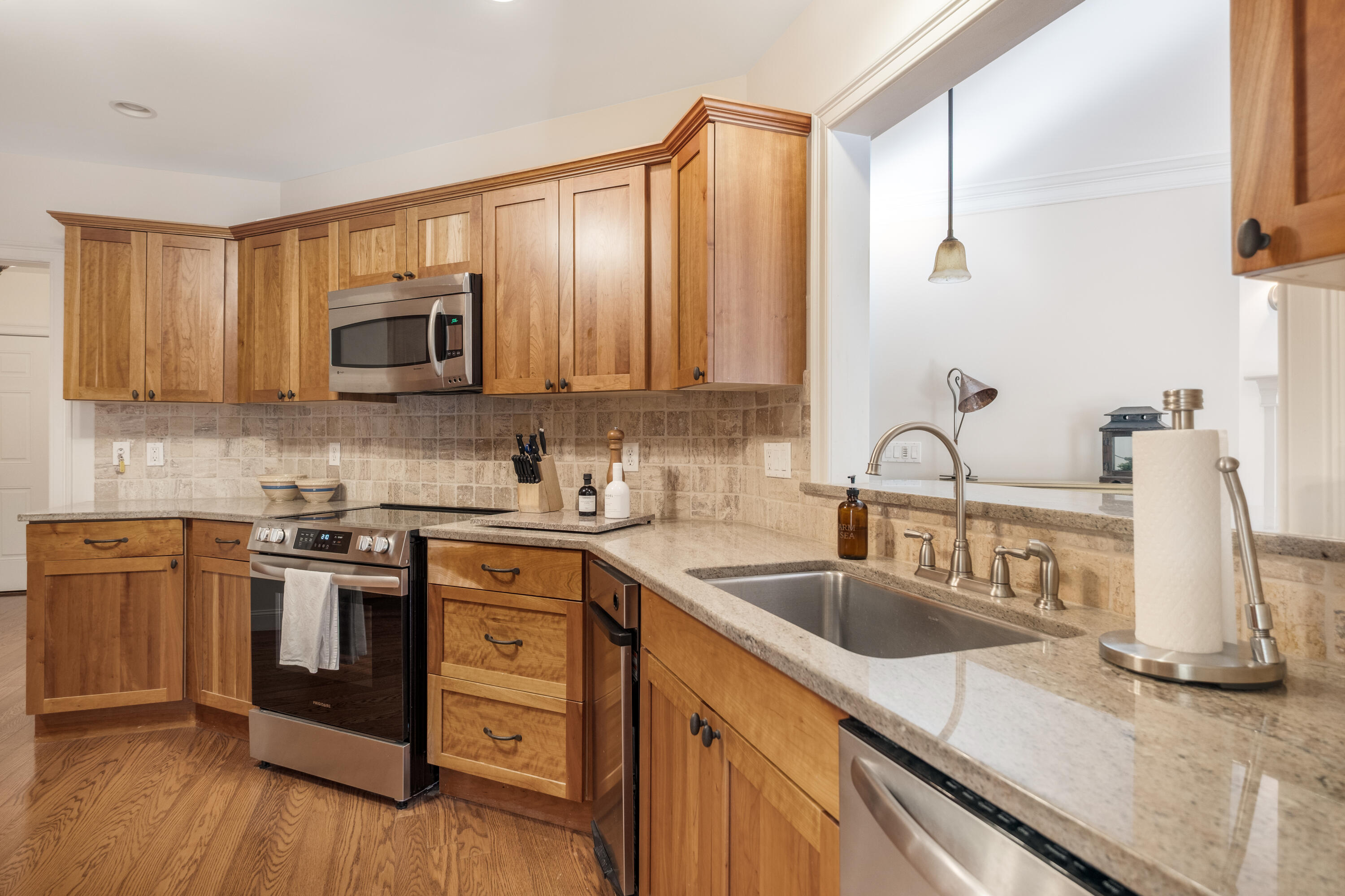 100 Shepard's Cove Road Kittery ME 03904