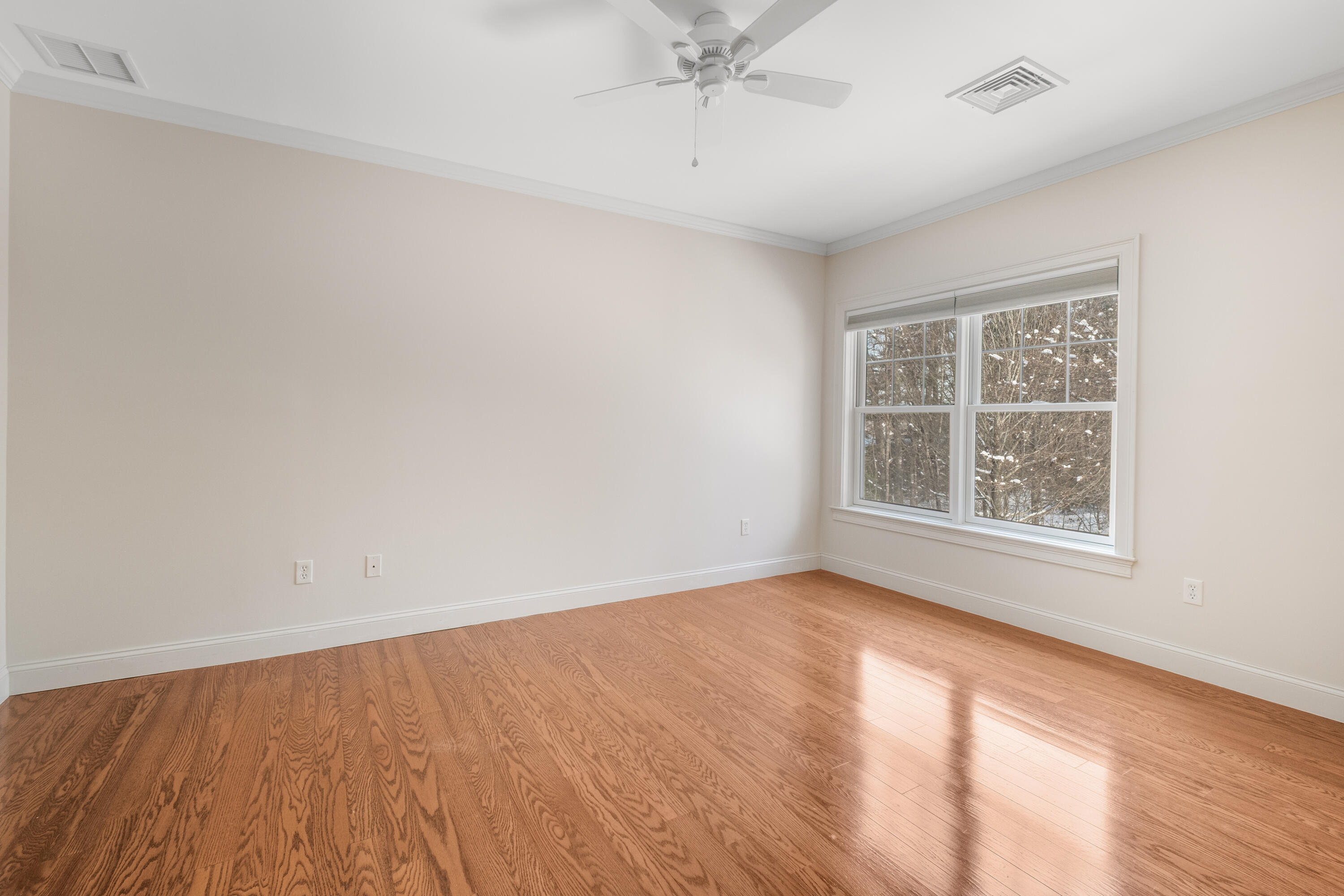 100 Shepard's Cove Road Kittery ME 03904