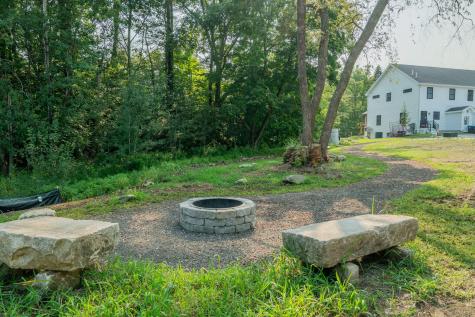 7 Parsonage Road North Yarmouth ME 04097