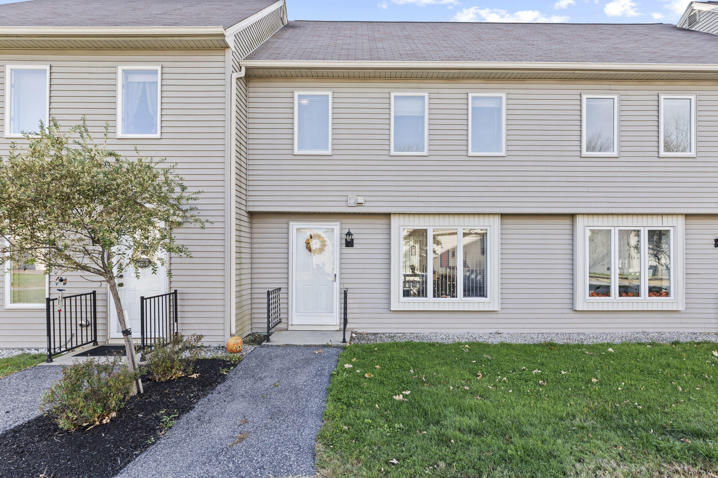 Westbrook ME, 280 Longfellow Street, Unit 9