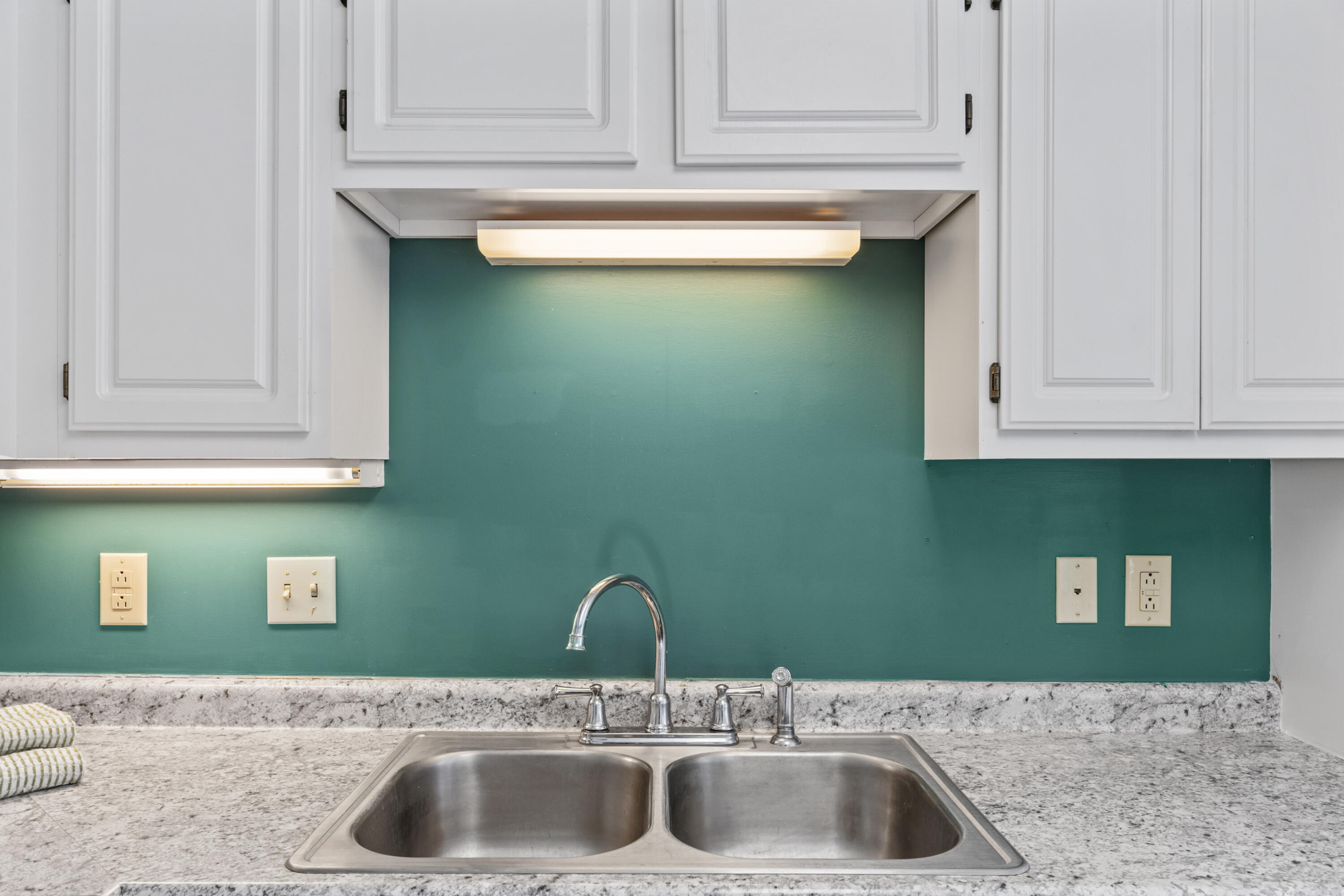 8 Hornet Street Brunswick ME 04011