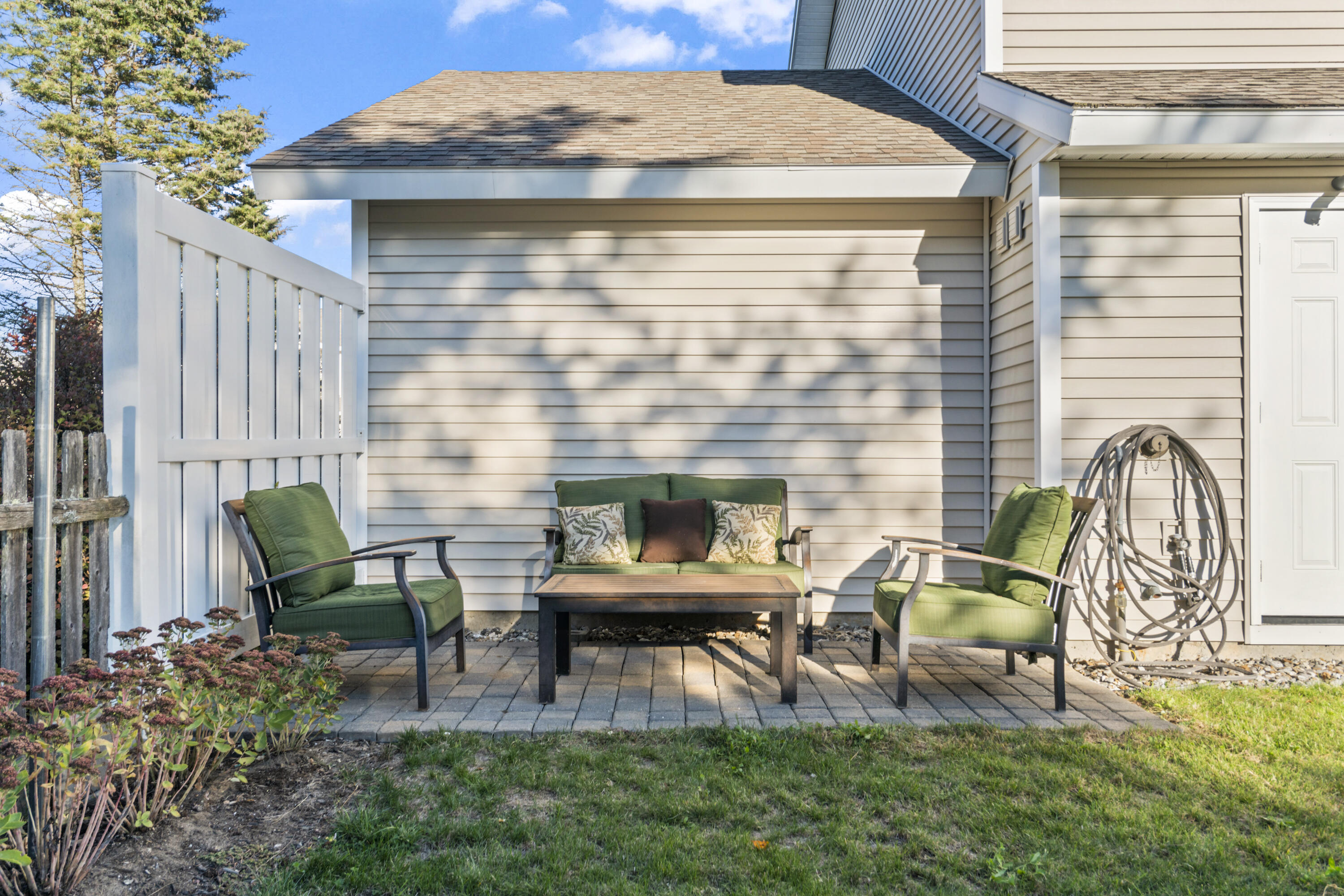 8 Hornet Street Brunswick ME 04011