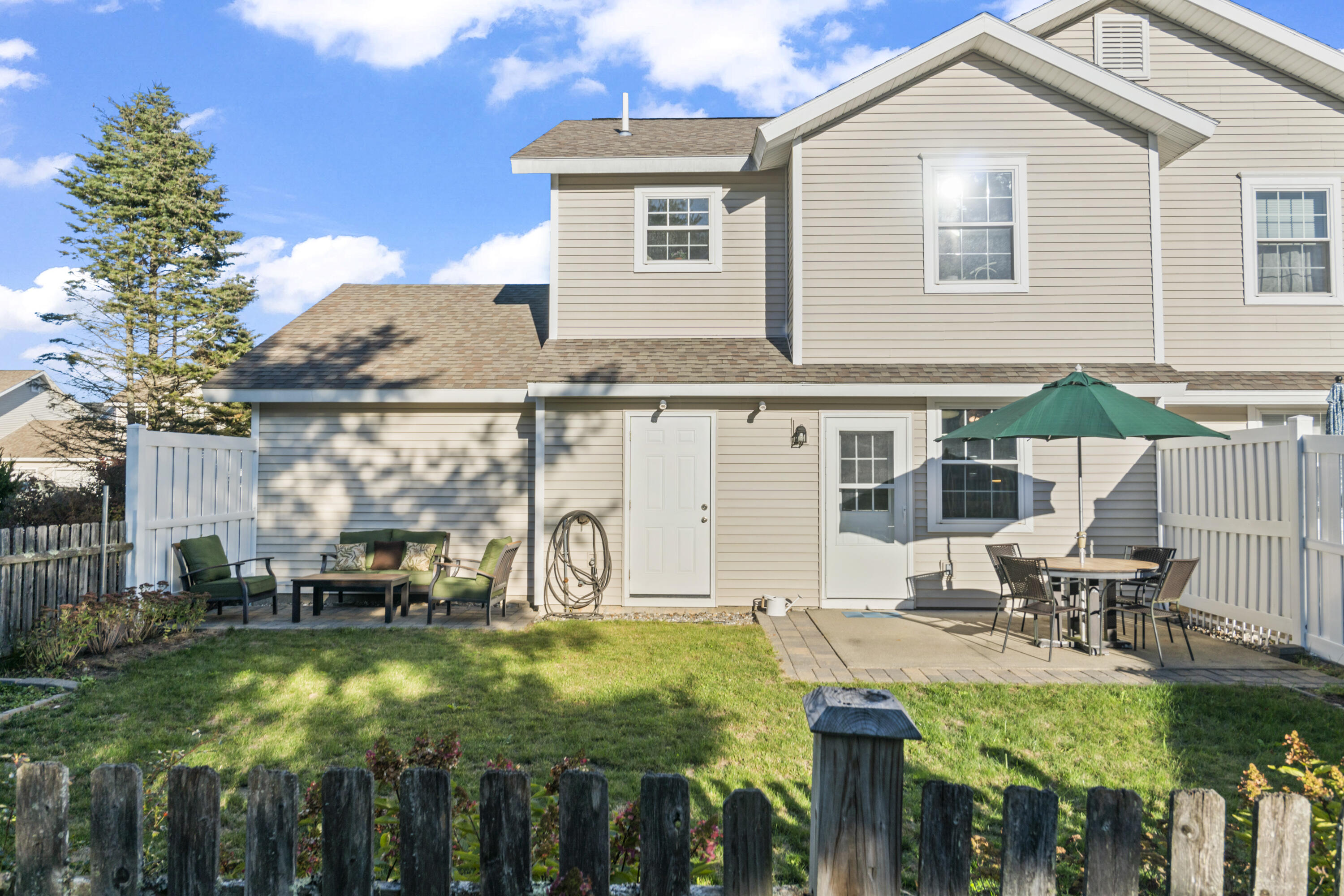 8 Hornet Street Brunswick ME 04011