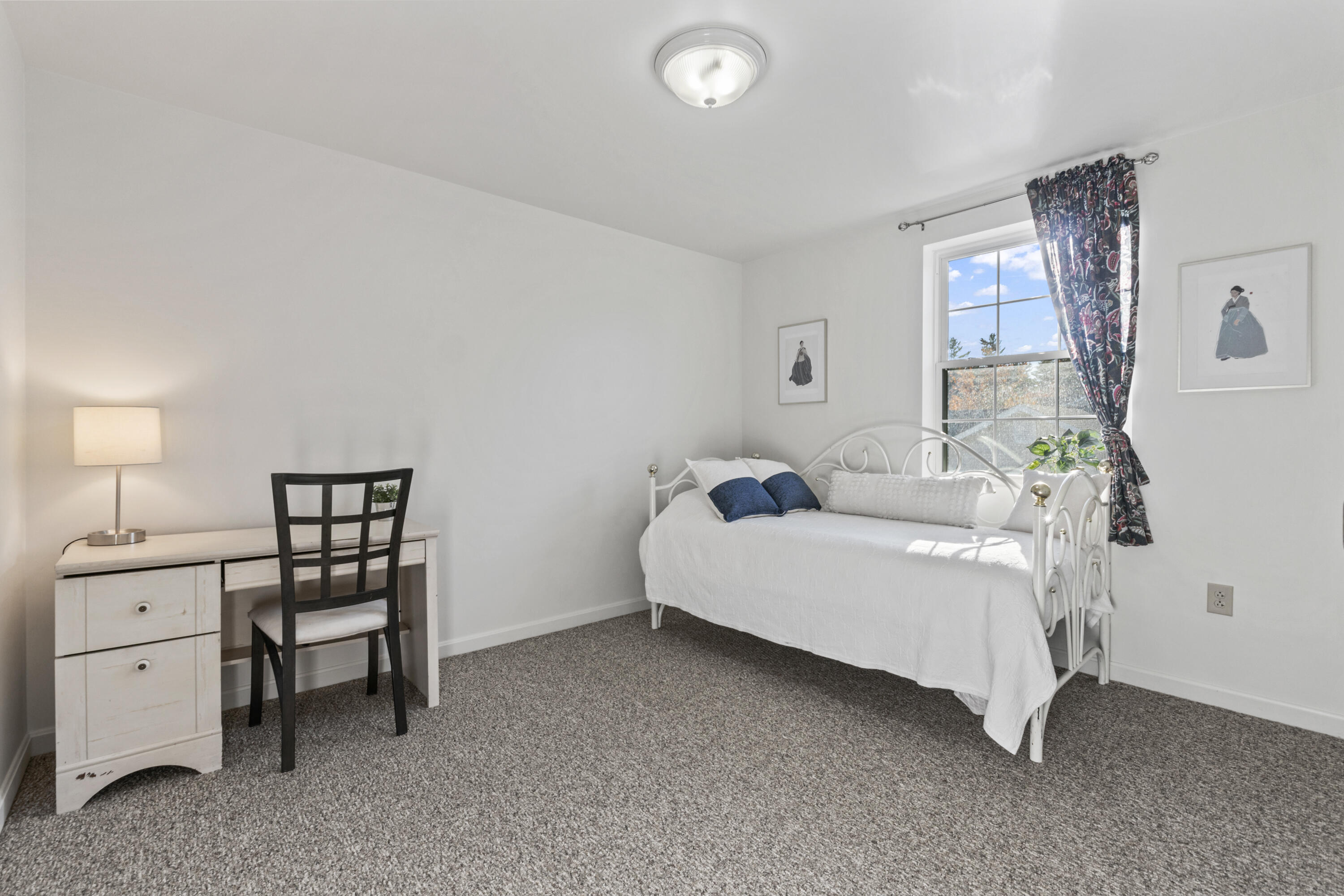 8 Hornet Street Brunswick ME 04011