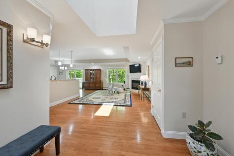 40 Camden Court Bangor ME 04401