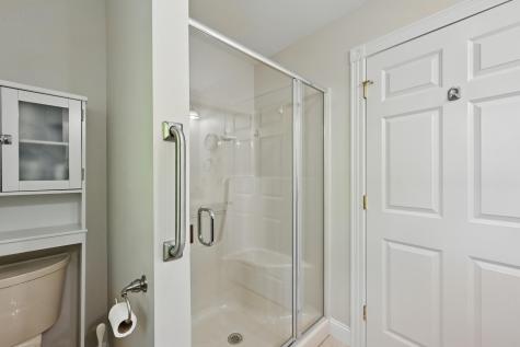 40 Camden Court Bangor ME 04401