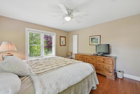 40 Camden Court Bangor ME 04401