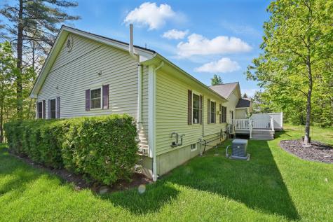 40 Camden Court Bangor ME 04401