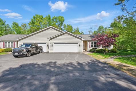 40 Camden Court Bangor ME 04401