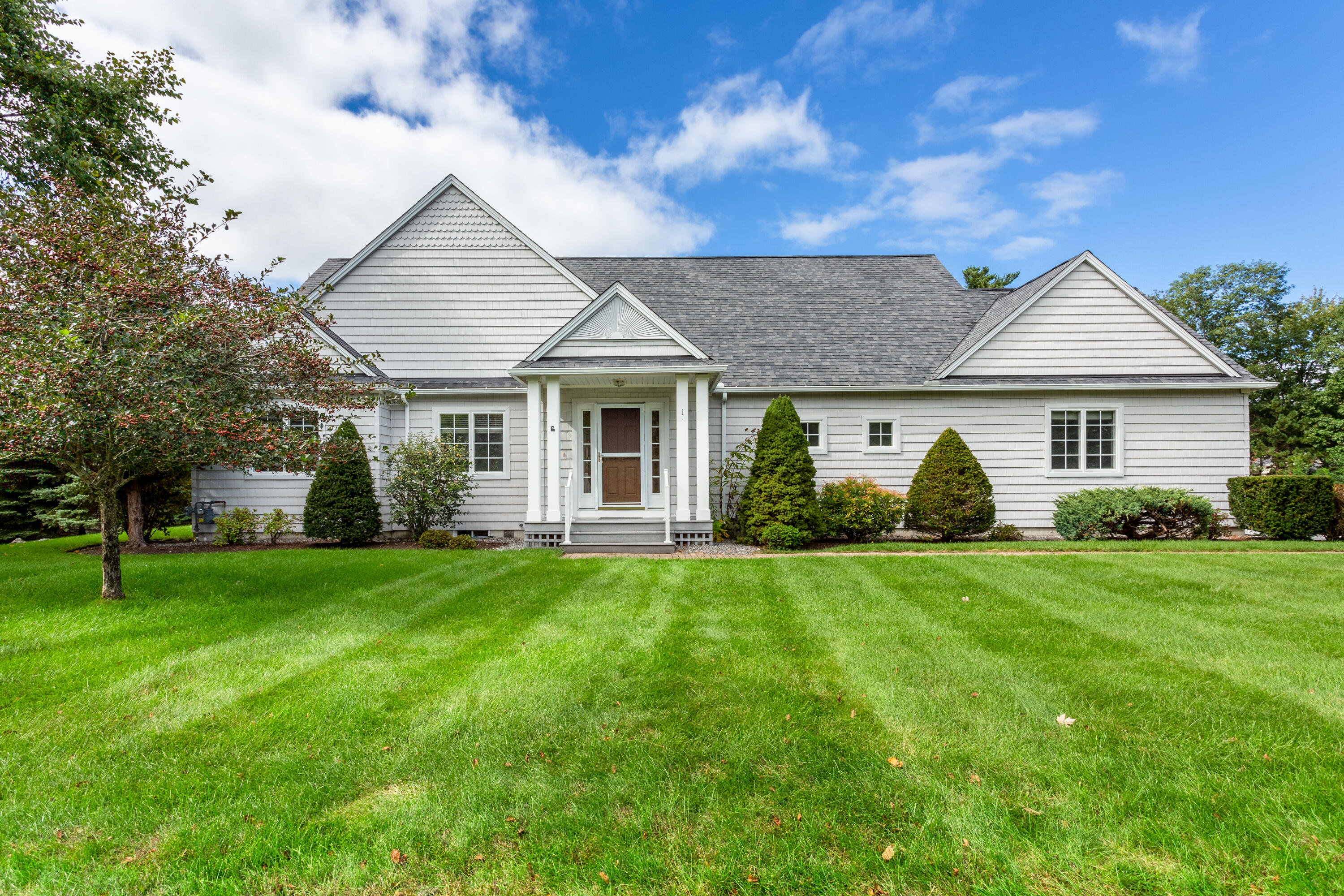 1 Larkspur Lane Brunswick ME 04011