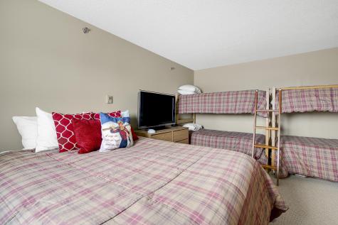 8 Cascade Drive Newry ME 04261