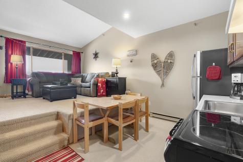 8 Cascade Drive Newry ME 04261