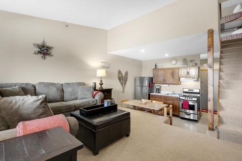 8 Cascade Drive Newry ME 04261