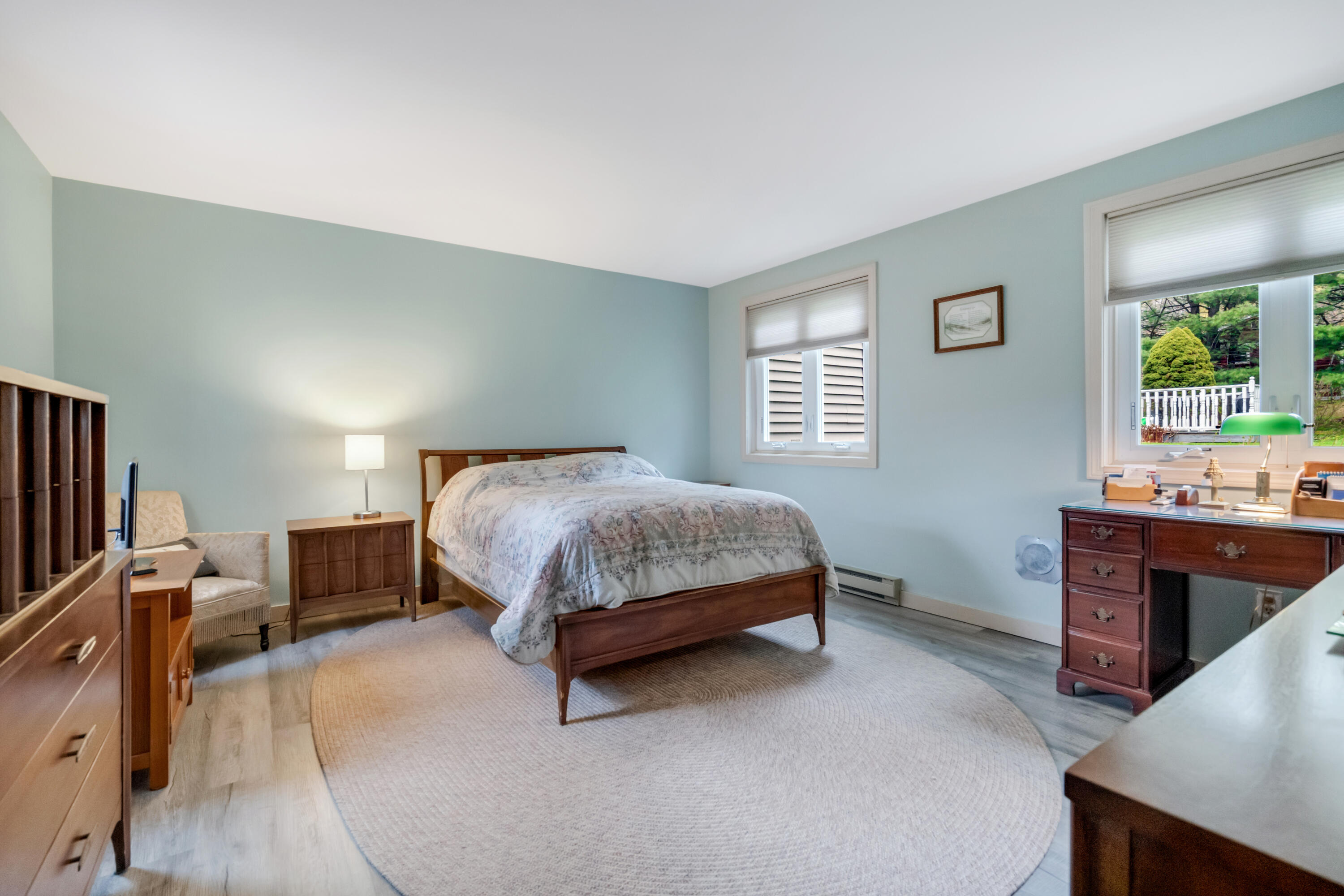 24 Colonial Way Auburn ME 04210