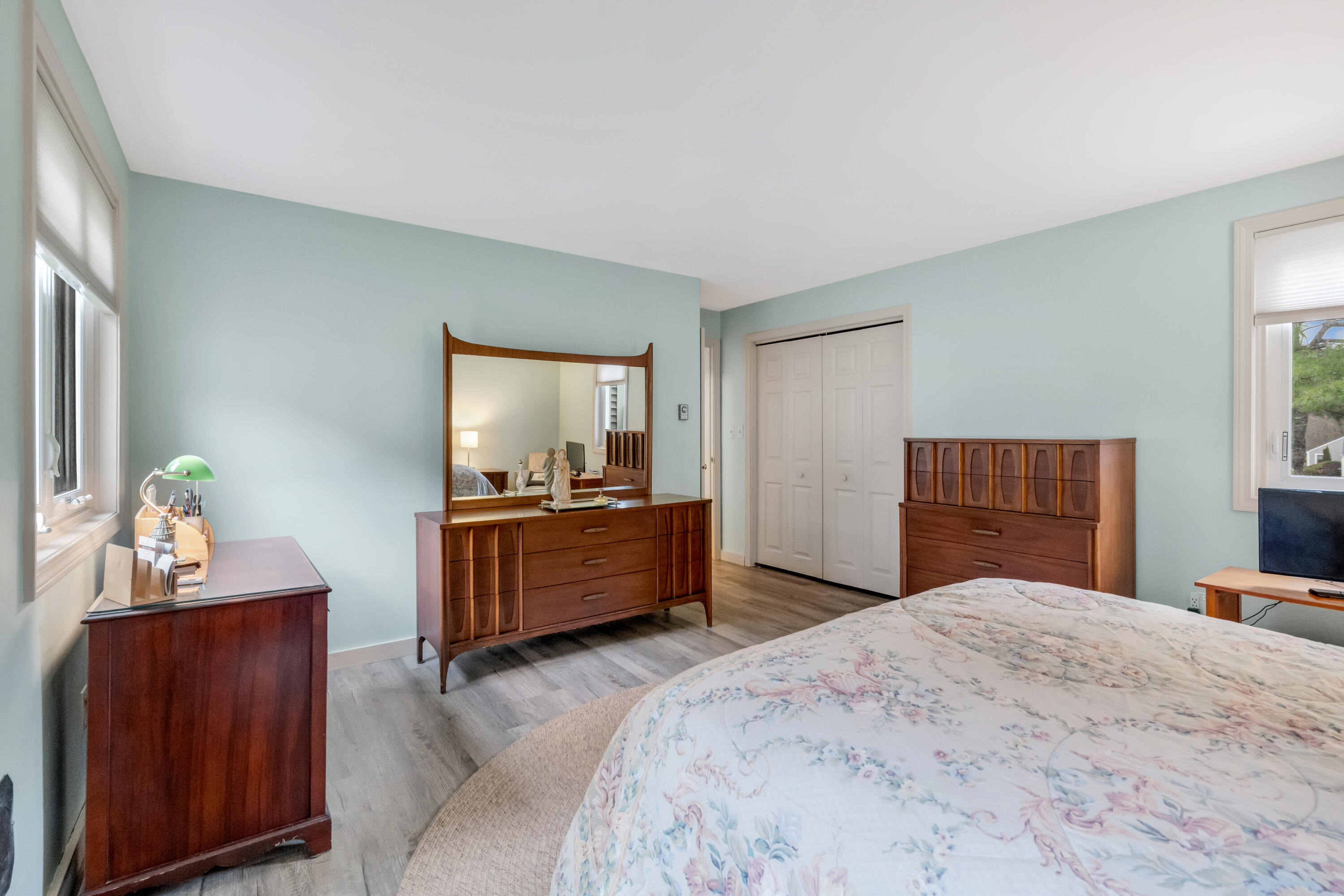 24 Colonial Way Auburn ME 04210