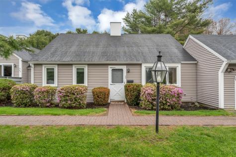 24 Colonial Way Auburn ME 04210