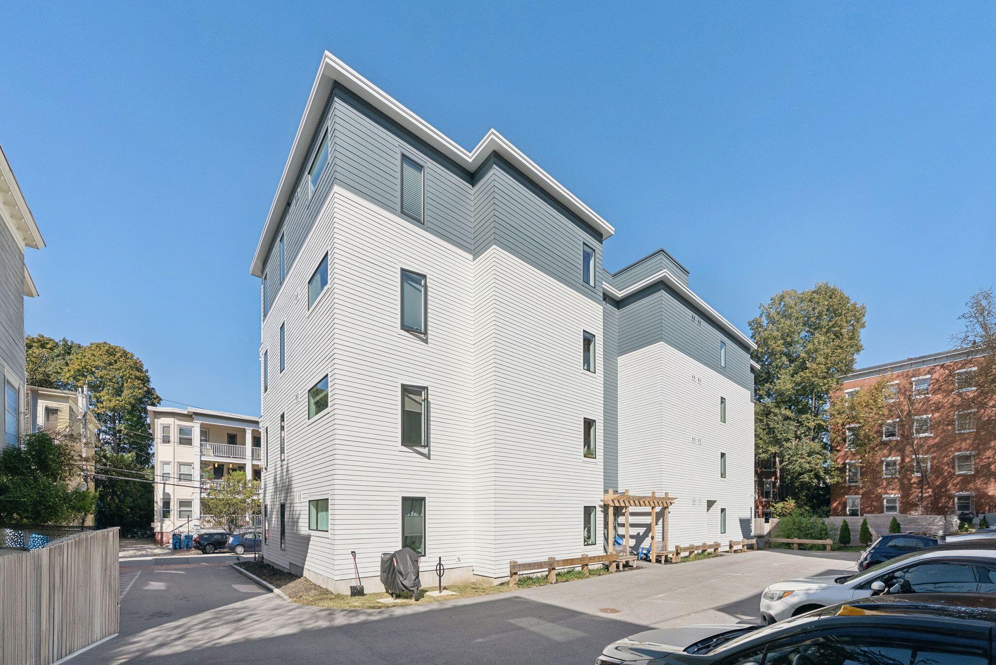 104 Grant Street Portland ME 04101