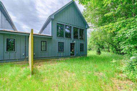 3 Duck Foot Way Newry ME 04261