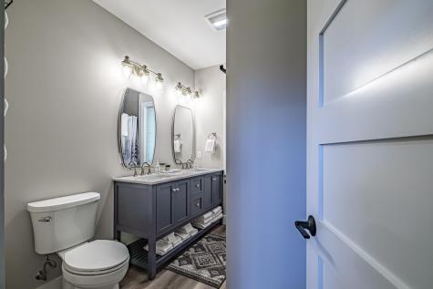 3 Duck Foot Way Newry ME 04261