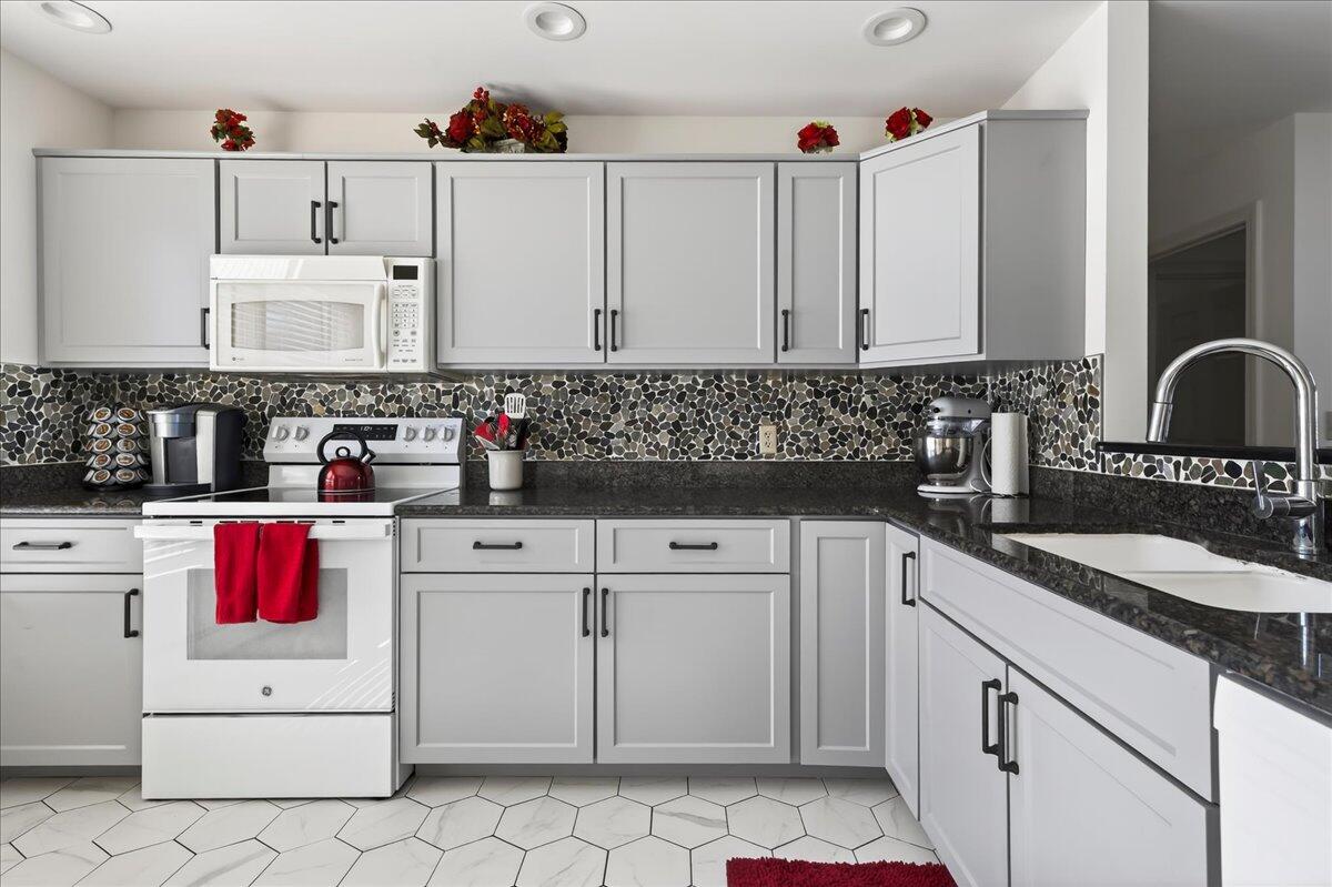 58 Harbor View Drive Stockton Springs ME 04981