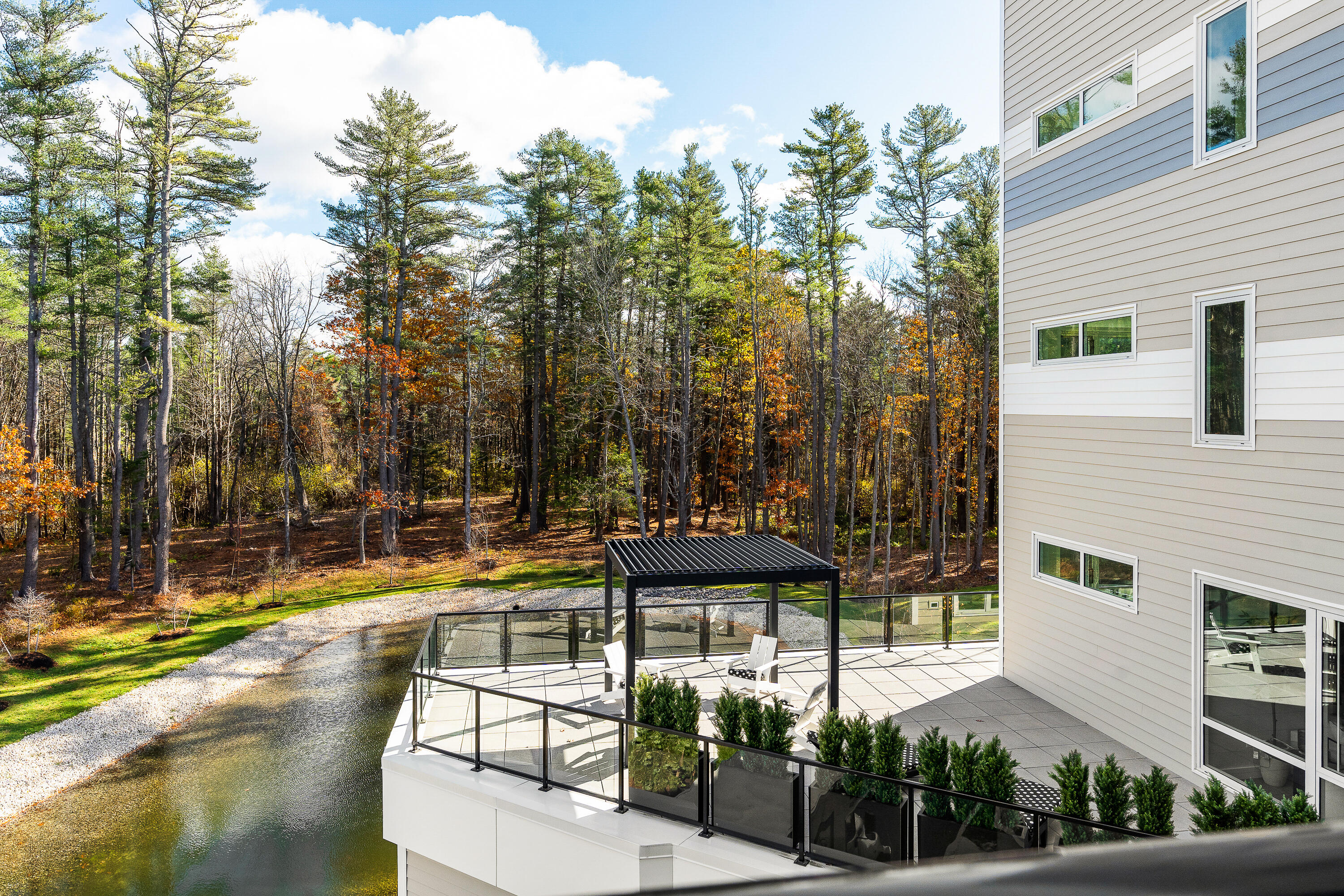 267 Us Route 1 Falmouth ME 04105