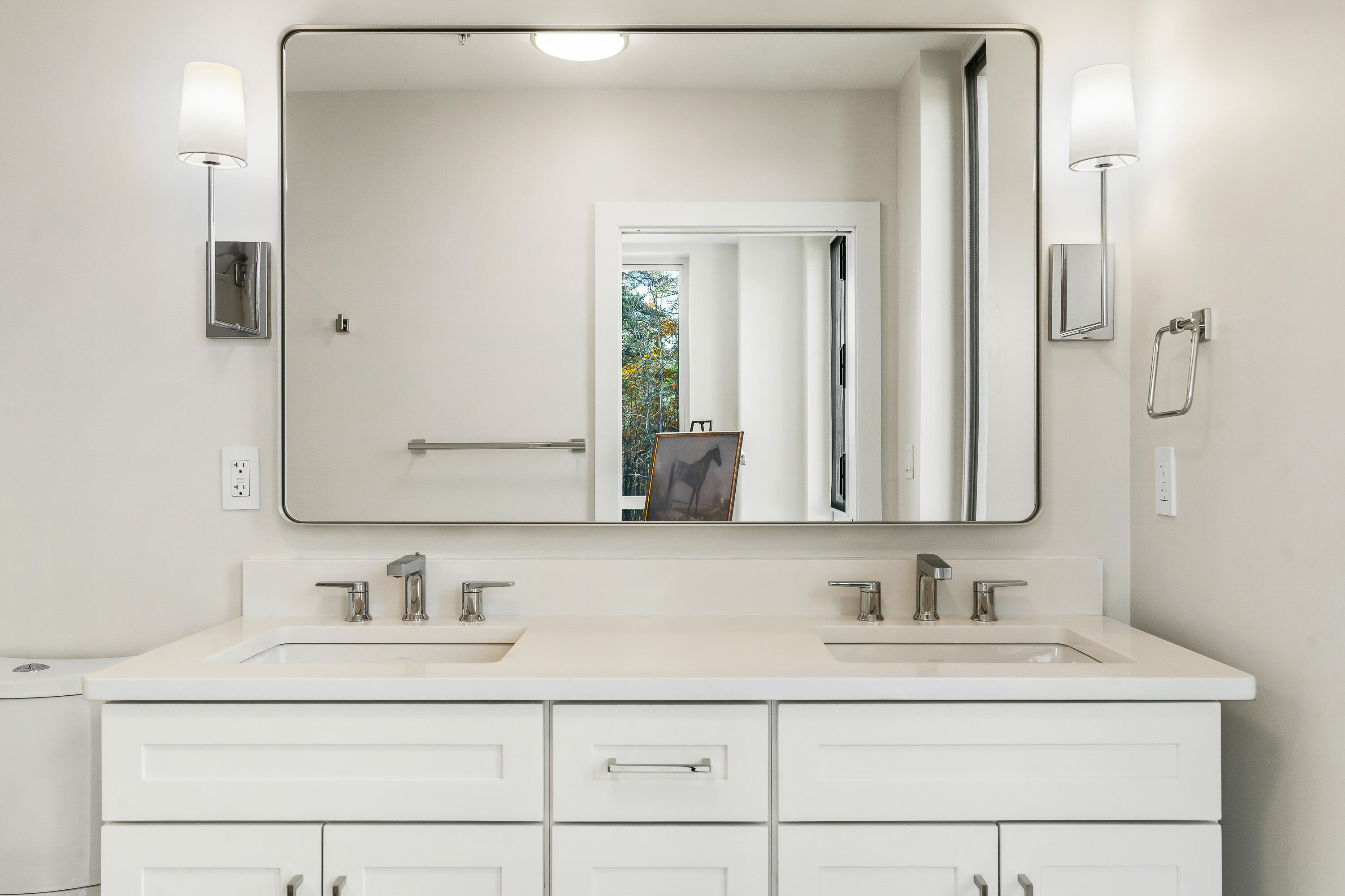 267 Us Route 1 Falmouth ME 04105