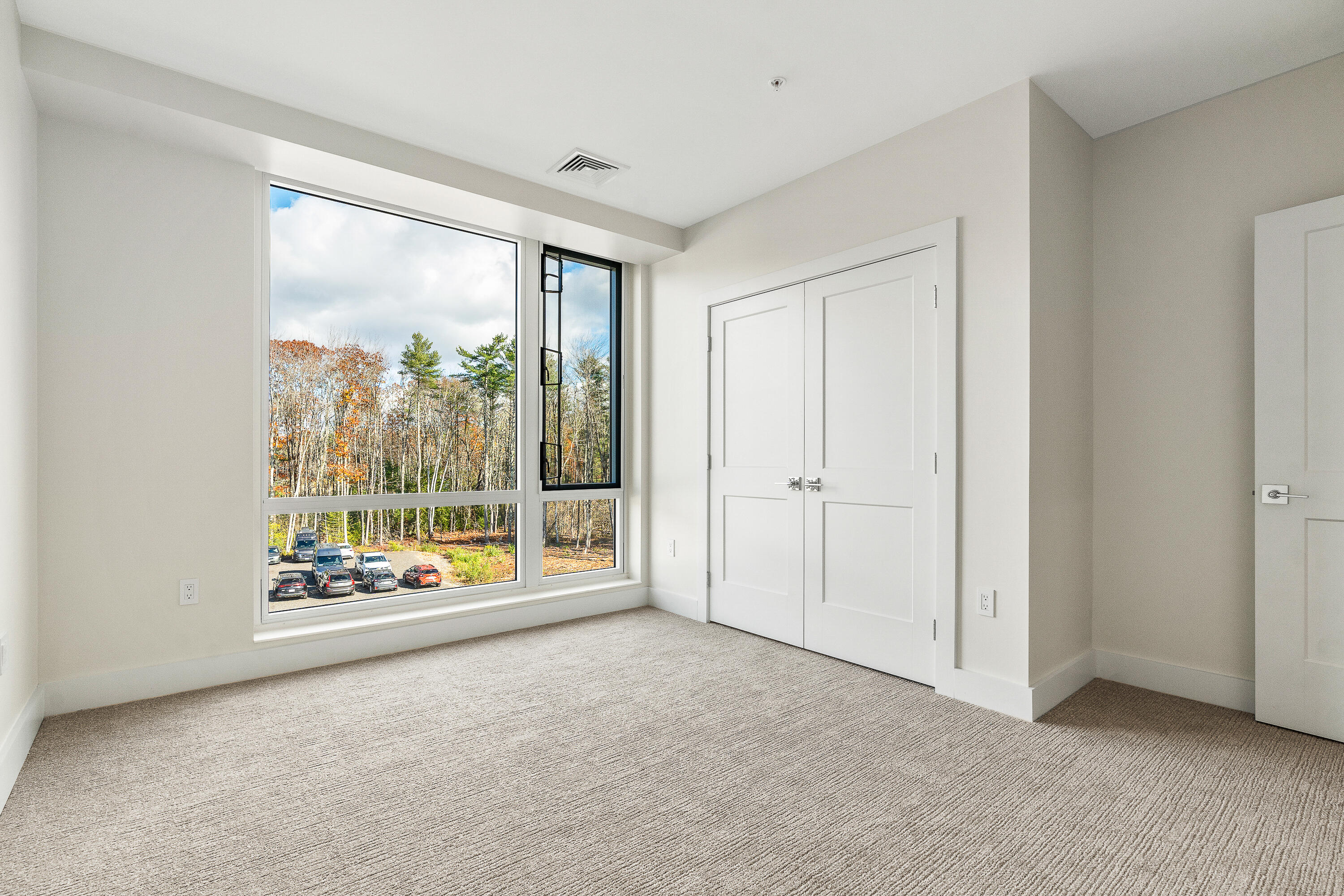 267 Us Route 1 Falmouth ME 04105