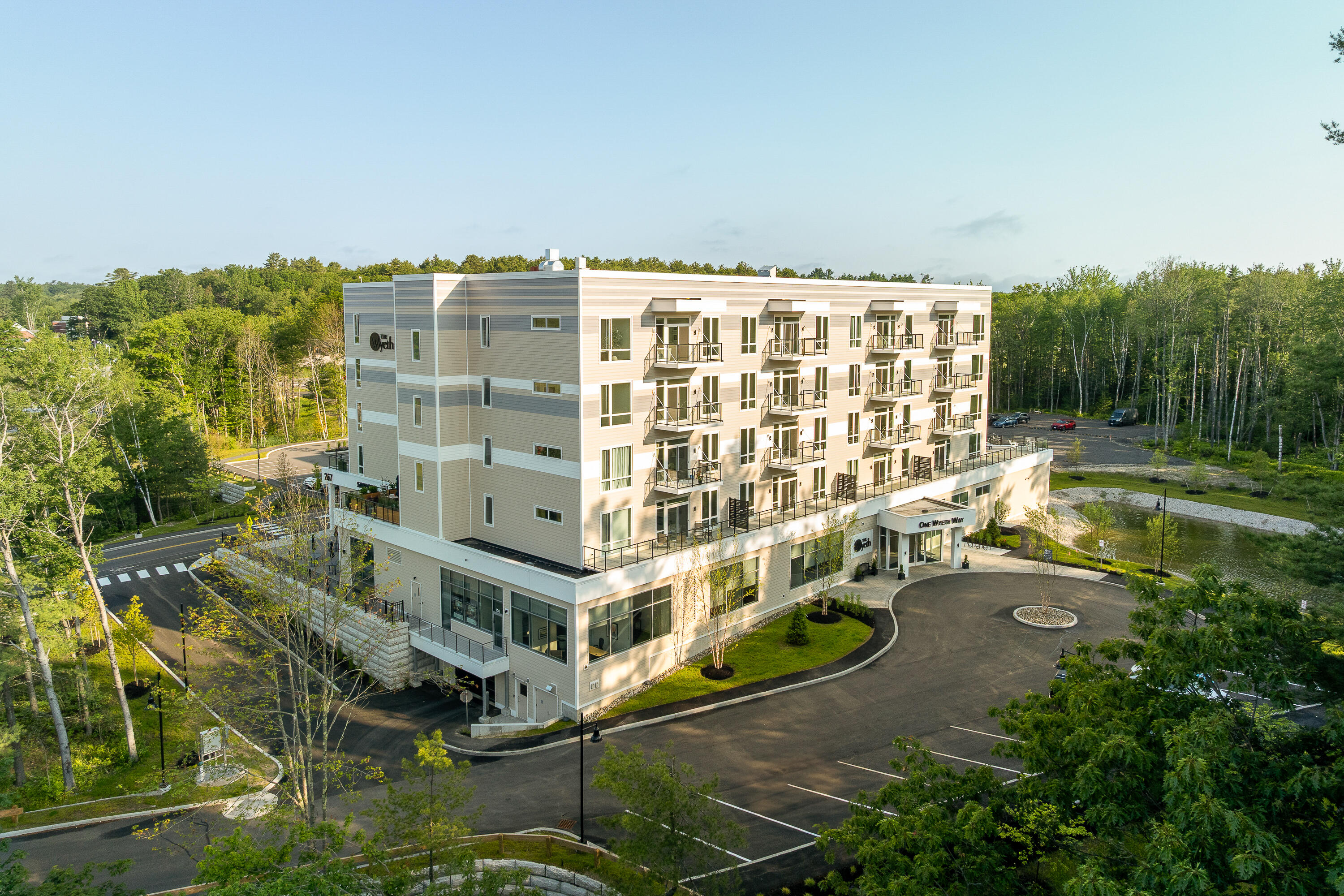 267 Us Route 1 Falmouth ME 04105