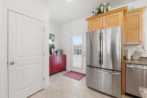 17 Adams Lane Arundel ME 04046